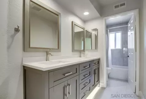 Bath - 2871 Torry Ct, Carlsbad, CA 92009 photo 5 of 5