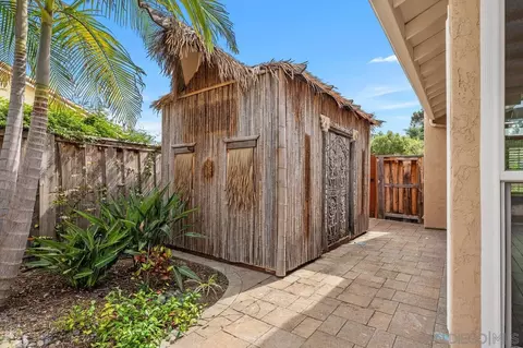 Exterior - 2252 11th St, Encinitas, CA 92024 photo 11 of 11