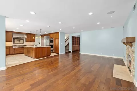 Living - 2252 11th St, Encinitas, CA 92024 photo 6 of 6