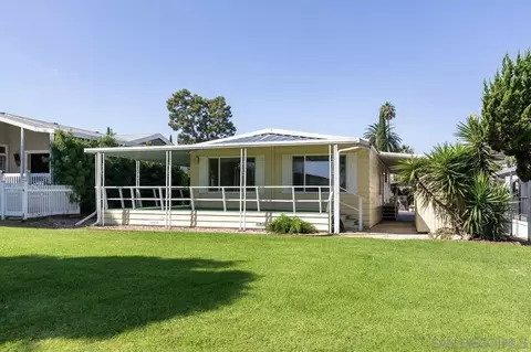 1219 E Barham Dr #SPC 104, San Marcos, CA 92078