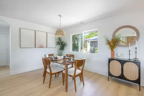 1870 Laurel Rd, Oceanside, CA 92054 photo 18