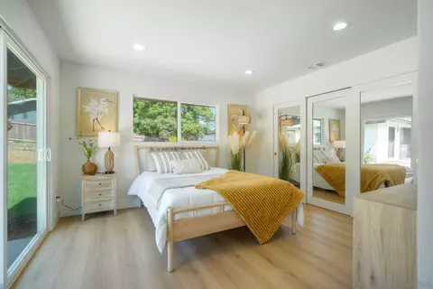 1870 Laurel Rd, Oceanside, CA 92054 photo 25