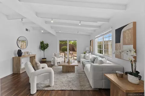 4827 Rushden, San Diego, CA 92117