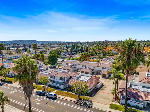 View/Area - 320 Grapevine Rd #9, Vista, CA 92083 photo 12 of 19