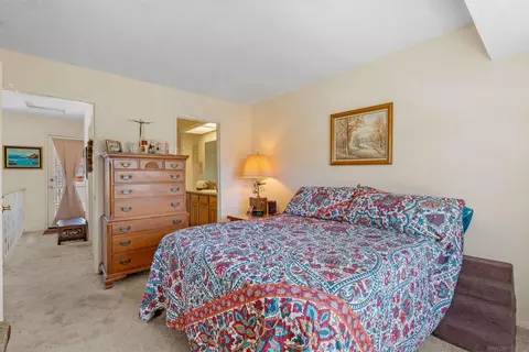 Bedroom - 320 Grapevine Rd #9, Vista, CA 92083 photo 2 of 3