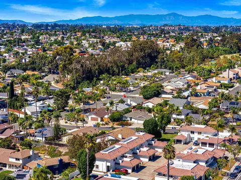 View/Area - 320 Grapevine Rd #9, Vista, CA 92083 photo 9 of 19