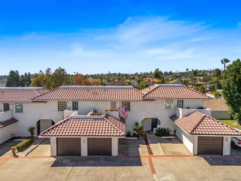 View/Area - 320 Grapevine Rd #9, Vista, CA 92083 photo 1 of 19