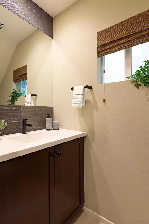 Bath - 1228 Via Candelas, Oceanside, CA 92056 photo 1 of 11