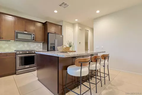 Kitchen - 1228 Via Candelas, Oceanside, CA 92056 photo 4 of 8