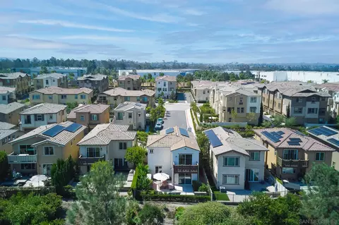 View/Area - 1228 Via Candelas, Oceanside, CA 92056 photo 2 of 3