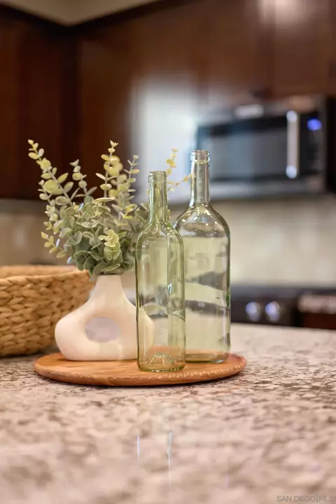 Kitchen - 1228 Via Candelas, Oceanside, CA 92056 photo 5 of 8