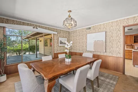 Dining - 2652-54 Mountain View Dr, Escondido, CA 92027 photo 1 of 4