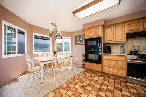 Kitchen - 13049 Chrissy Way, Lakeside, CA 92040 photo 4 of 4