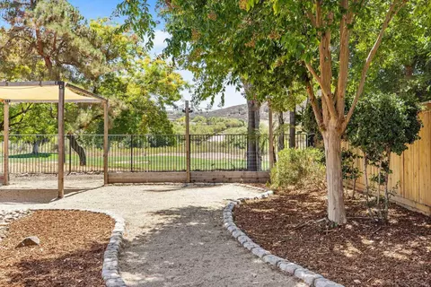 3083 Sprucewood Ln, Escondido, CA 92027 photo 33