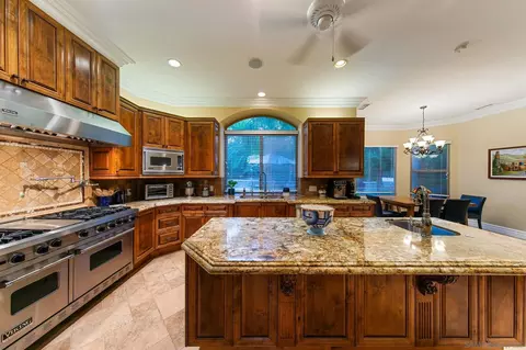 Kitchen - 13570 Summit Cir, Poway, CA 92064 photo 3 of 3