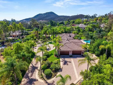 View/Area - 13570 Summit Cir, Poway, CA 92064 photo 3 of 6