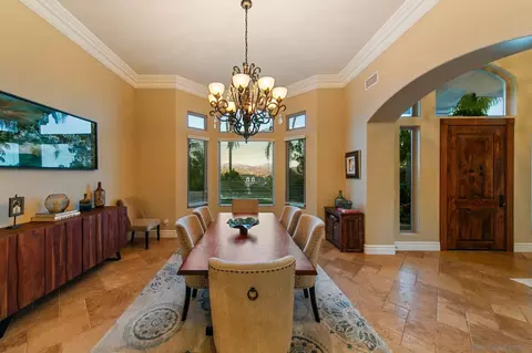 Dining - 13570 Summit Cir, Poway, CA 92064 photo 1 of 2
