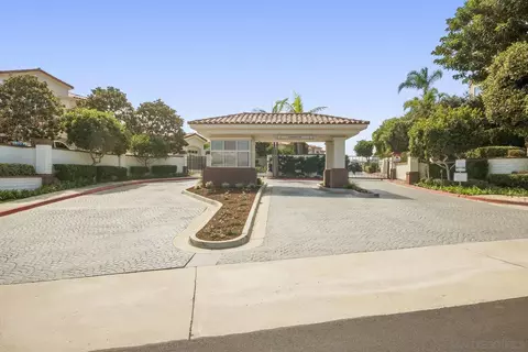1363 Caminito Batea, La Jolla, CA 92037 photo 6
