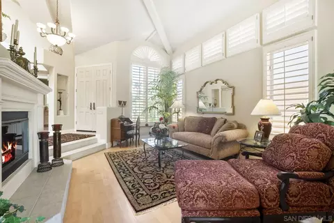 1363 Caminito Batea, La Jolla, CA 92037 photo 10