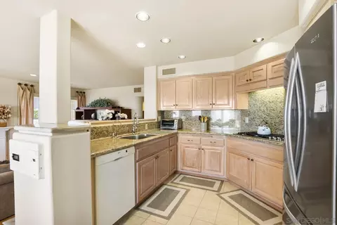 1363 Caminito Batea, La Jolla, CA 92037 photo 18