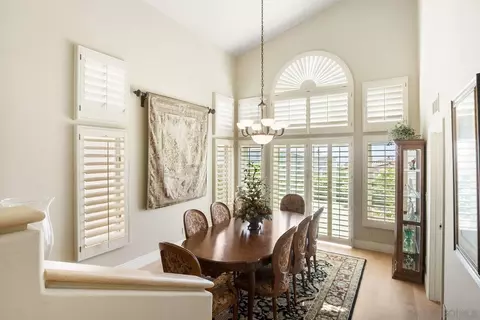 1363 Caminito Batea, La Jolla, CA 92037 photo 13