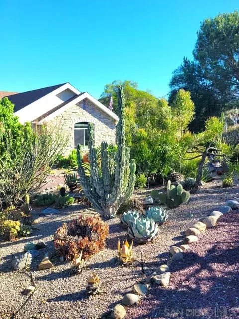 Exterior - 16257 Quail Rock Rd, Ramona, CA 92065 photo 11 of 15