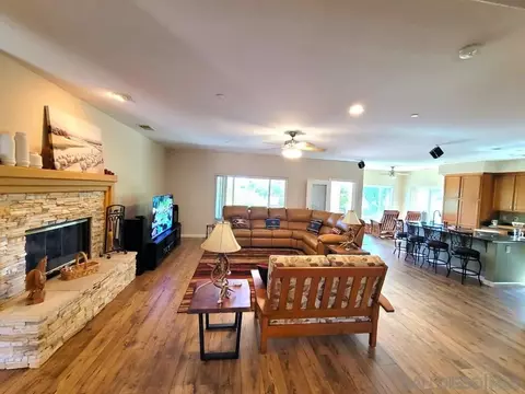 16257 Quail Rock Rd, Ramona, CA 92065