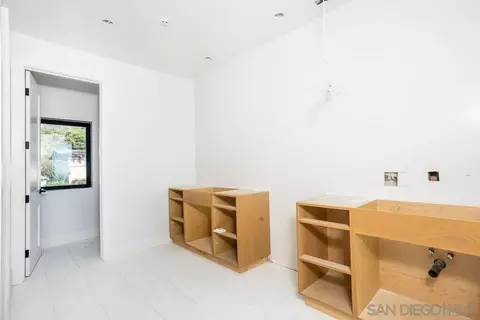 Other - 5762 Bellevue Ave, La Jolla, CA 92037 photo 5 of 12
