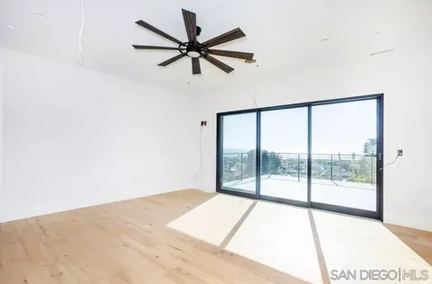 Bedroom - 5762 Bellevue Ave, La Jolla, CA 92037 photo 2 of 11