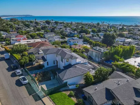 View/Area - 5762 Bellevue Ave, La Jolla, CA 92037 photo 8 of 14