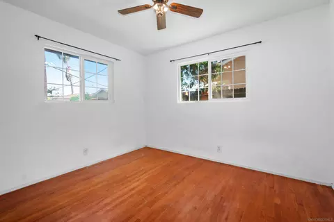 1276 E Johnston Ave, Hemet, CA 92543 photo 2