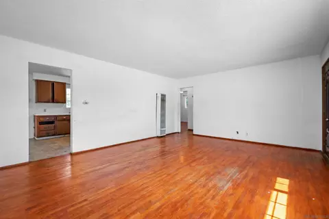 1276 E Johnston Ave, Hemet, CA 92543 photo 9