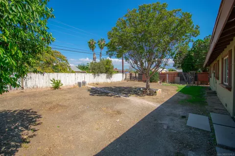1276 E Johnston Ave, Hemet, CA 92543 photo 19