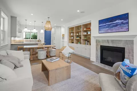 548 G Ave, Coronado, CA 92118