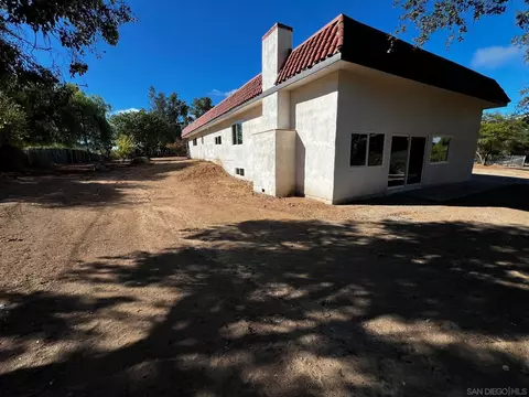 Exterior - 17743 Highway 67, Ramona, CA 92065 photo 3 of 11