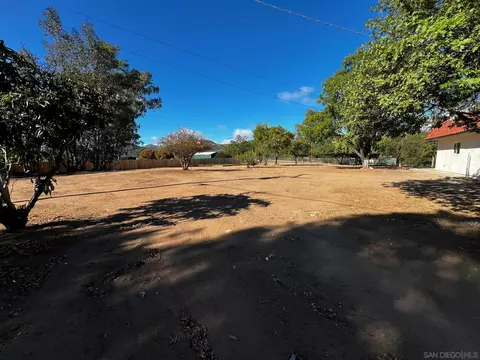 Exterior - 17743 Highway 67, Ramona, CA 92065 photo 7 of 11