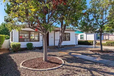 Exterior - 3946 Paula St, La Mesa, CA 91941 photo 2 of 12