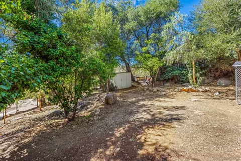 Exterior - 10118 Langley Ct, Escondido, CA 92026 photo 10 of 11