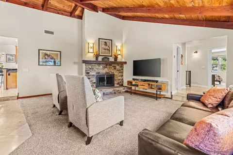 Living - 10118 Langley Ct, Escondido, CA 92026 photo 1 of 3