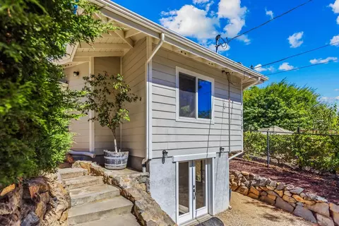 Exterior - 10118 Langley Ct, Escondido, CA 92026 photo 1 of 11