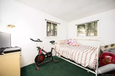 Bedroom - 21824 Crestline Rd, Palomar Mountain, CA 92060 photo 2 of 2