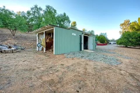 Exterior - 23003 Arjo Ln, Ramona, CA 92065 photo 12 of 21
