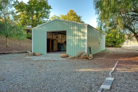 Exterior - 23003 Arjo Ln, Ramona, CA 92065 photo 2 of 21