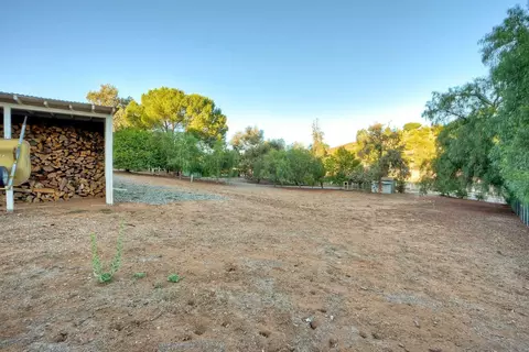 Exterior - 23003 Arjo Ln, Ramona, CA 92065 photo 13 of 21
