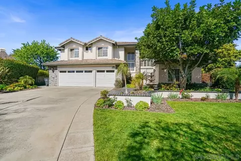 1597 Parkview Dr, Vista, CA 92081