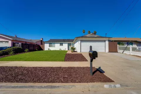 4816 Siesta Dr, Oceanside, CA 92057
