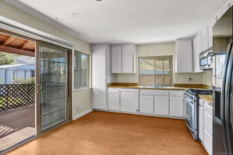 Kitchen - 8463 Paseo Iglesia, Spring Valley, CA 91977 photo 2 of 2