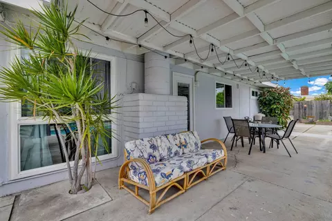 Exterior - 13834 Tobiasson Rd, Poway, CA 92064 photo 8 of 10