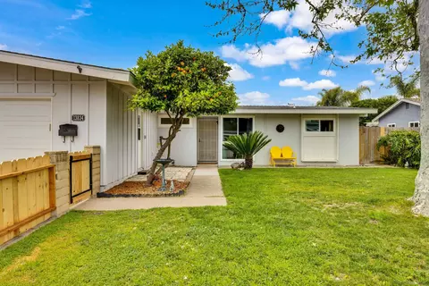 Exterior - 13834 Tobiasson Rd, Poway, CA 92064 photo 4 of 10