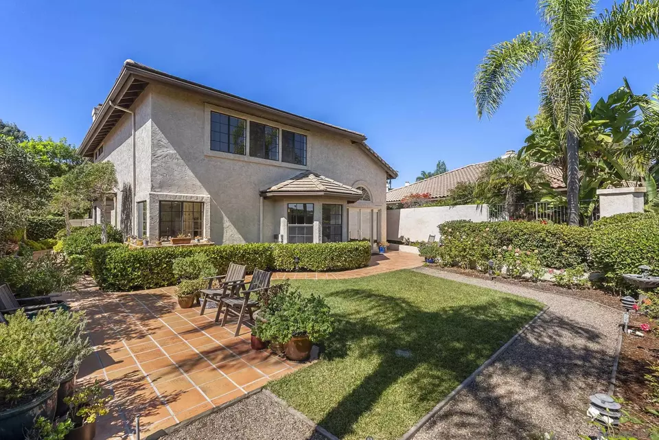 Exterior - 1240 Ladera Linda, Del Mar, CA 92014 photo 4 of 7